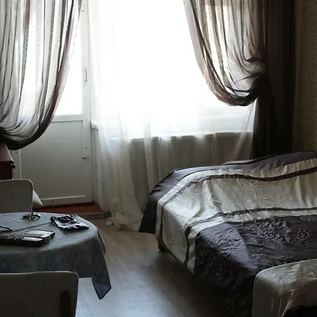 Пр-К Академика Глушко,Пляж Золотой Берег,Таирова Apartment Odesa